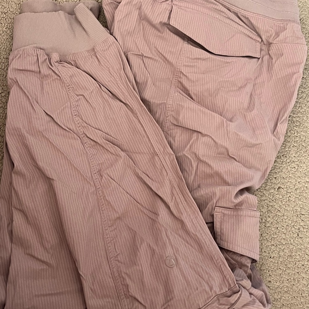 Lululemon Athletica Taupe Pants